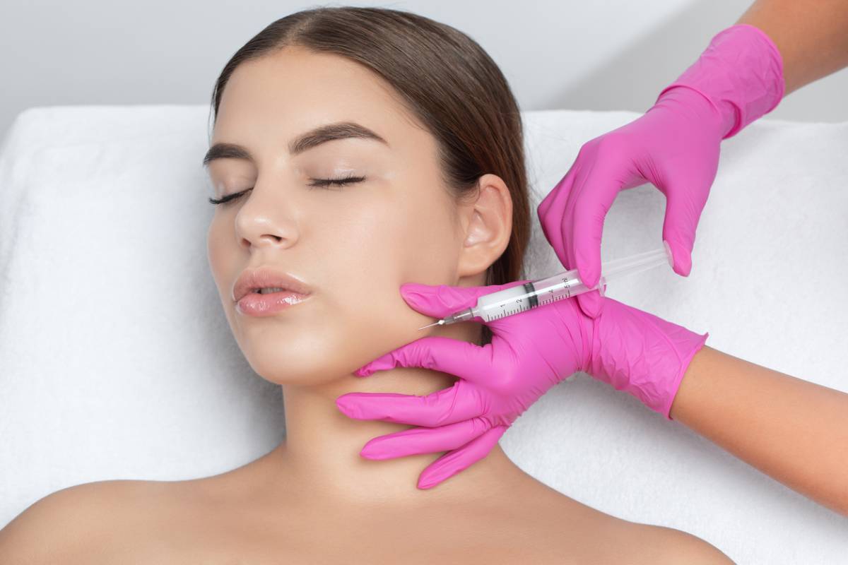 featured image for article about does Kybella permanently remove a double chin